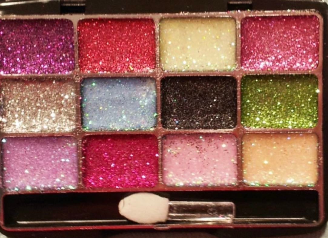 glitter eyeshadow
