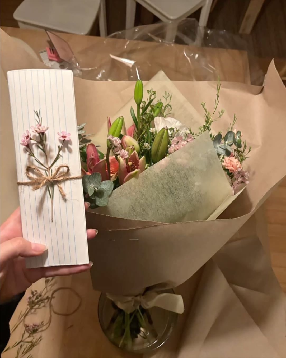 send flowers to your loved ones - 02/12
