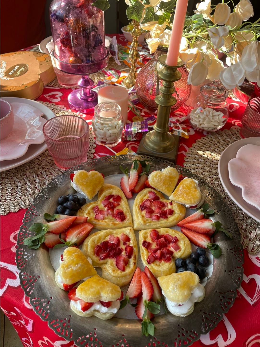have a heart themed breakfast - 02/05