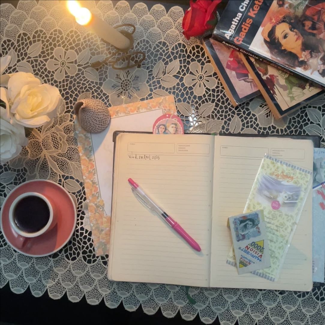 practice gratitude by journaling - 05/30