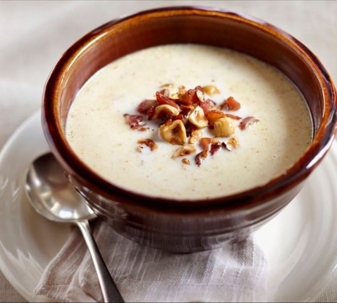 cauliflower blue cheese soup