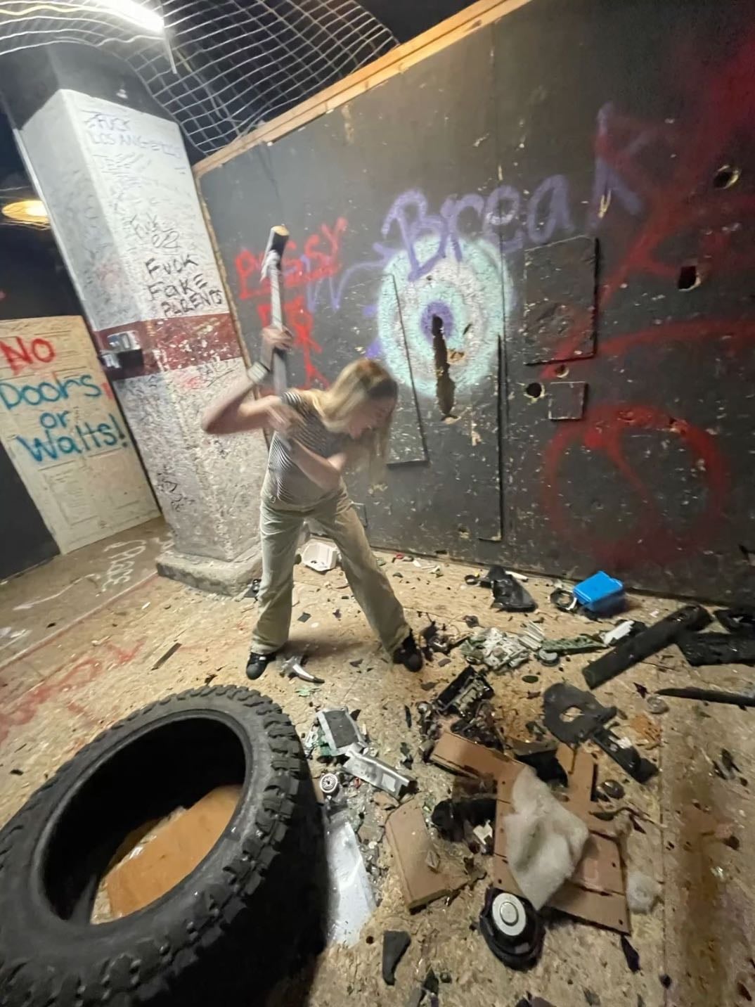 Rage room