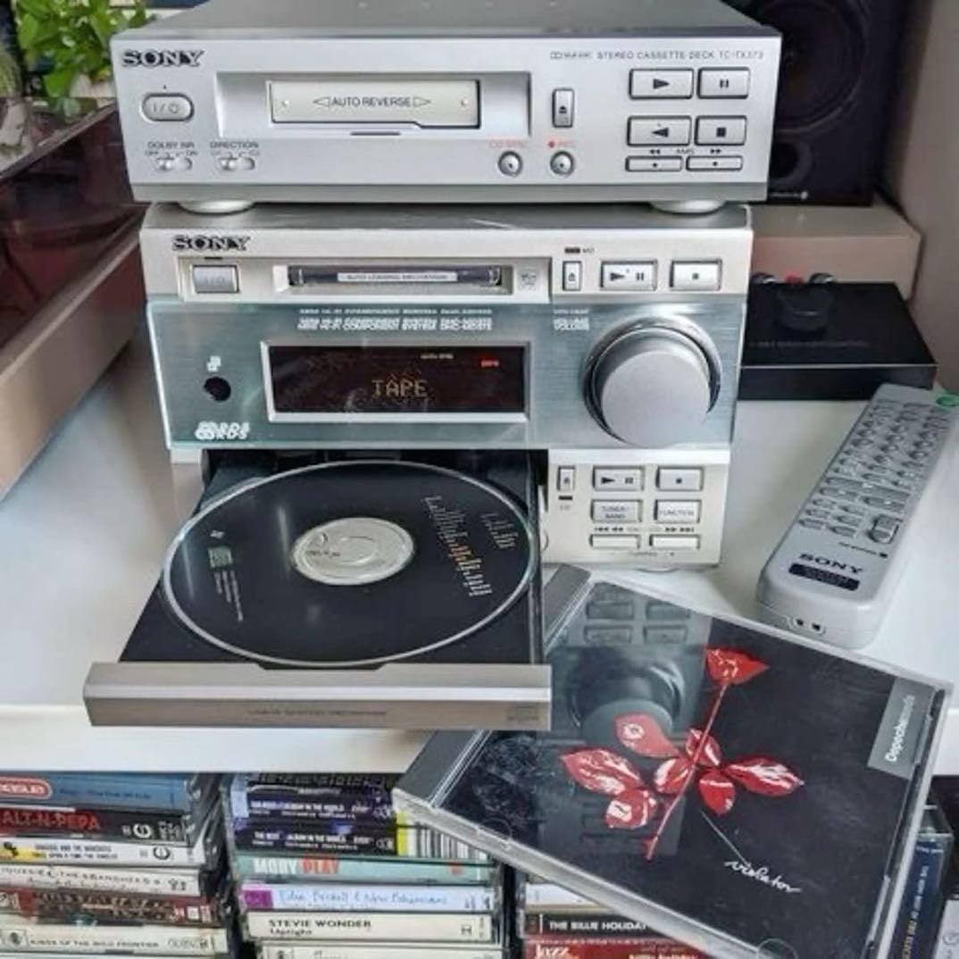 burning cds/dvds - ... in a future when i have money ... and space