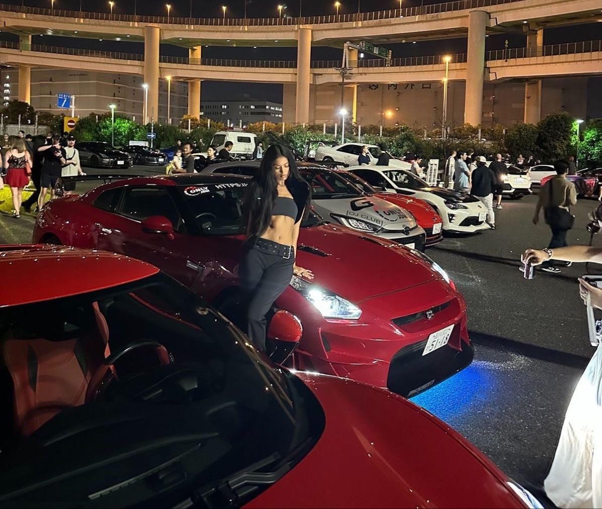 car meet