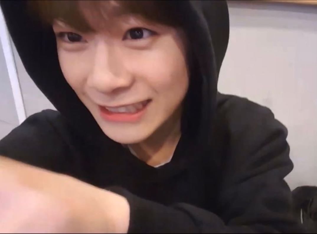 Astro Moonbin