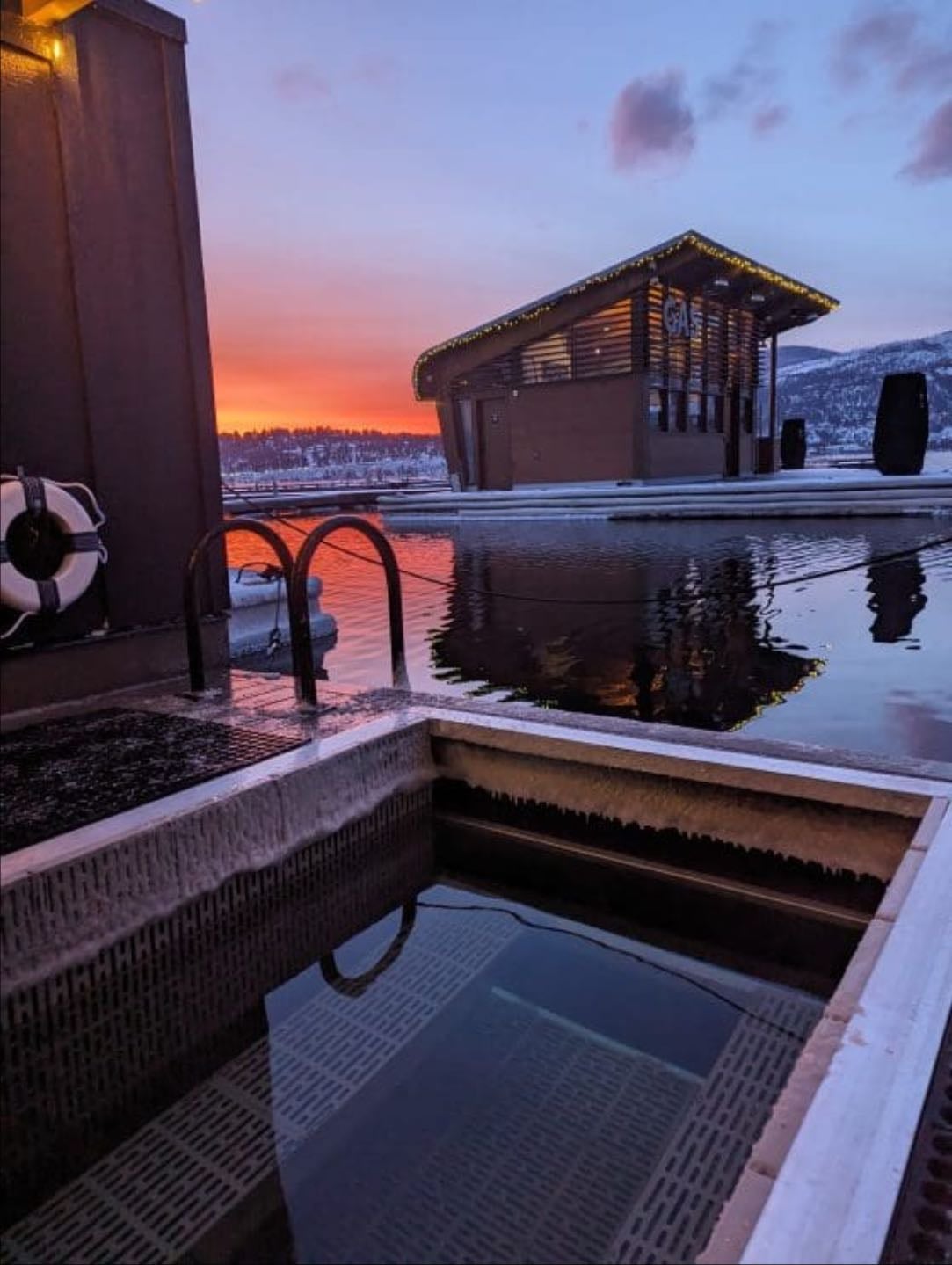 Löyly Floating Sauna - from 27€ / person