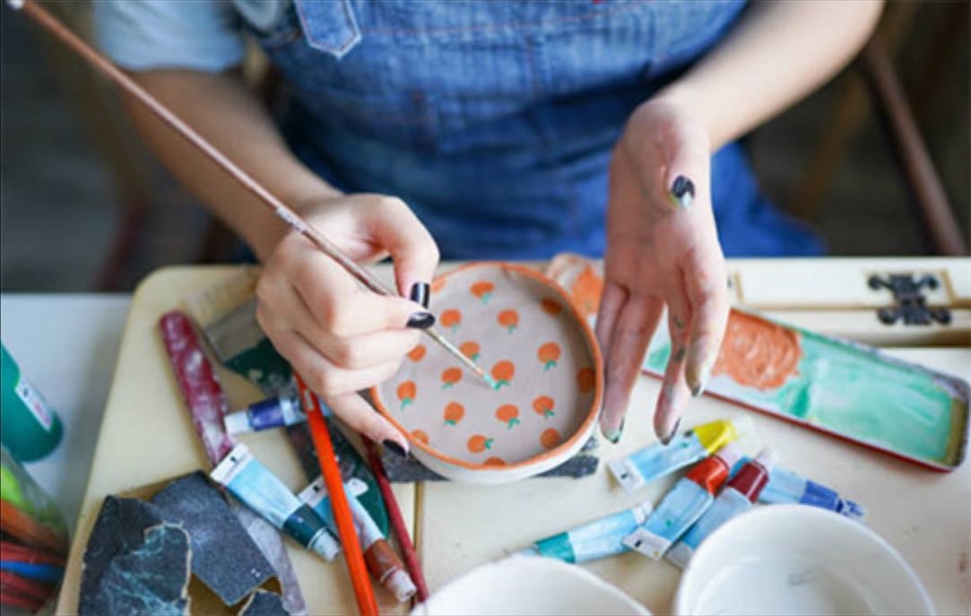 Peinture sur argile