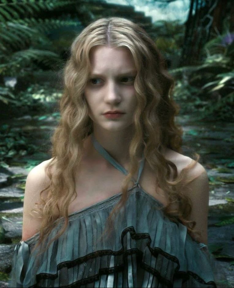 Alice Kingsleigh - Alice no País das Maravilhas