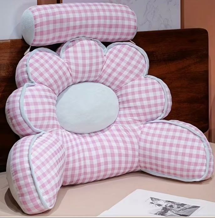 Flower back pillow