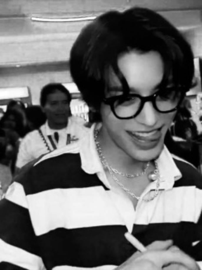 two faced, one heart — shy9-29 - nerd!jake x reader