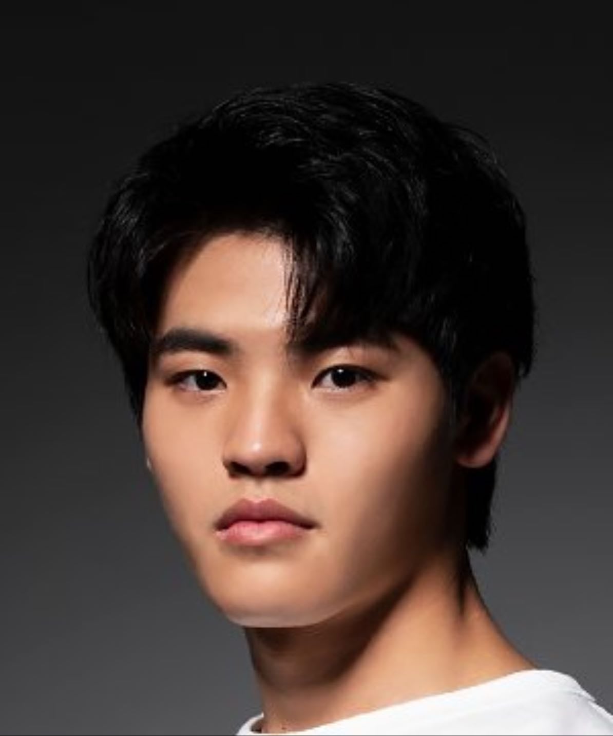 Lawrence Lo - Actor and singer