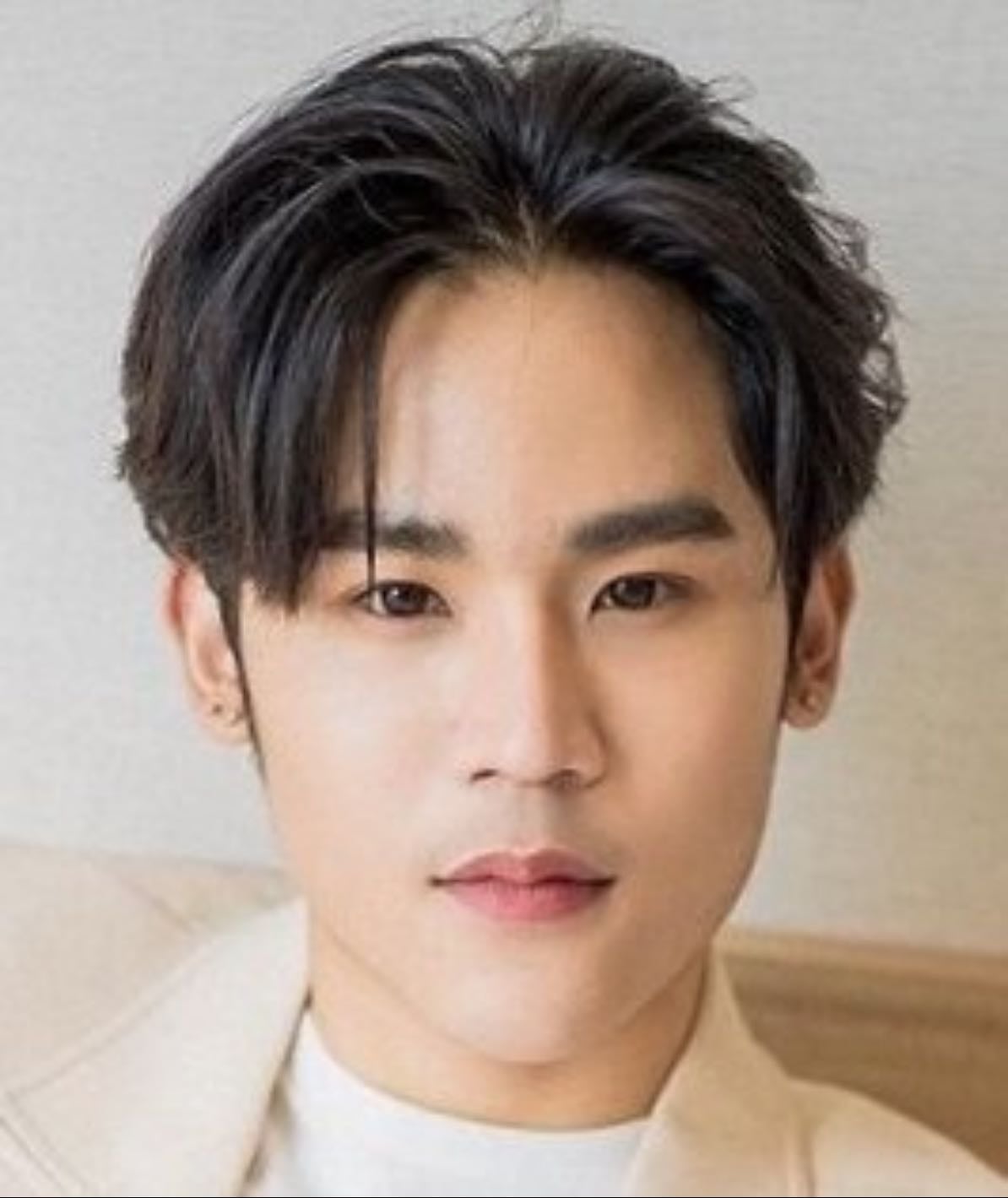 James Thanaboon Wisrungroj - Actor