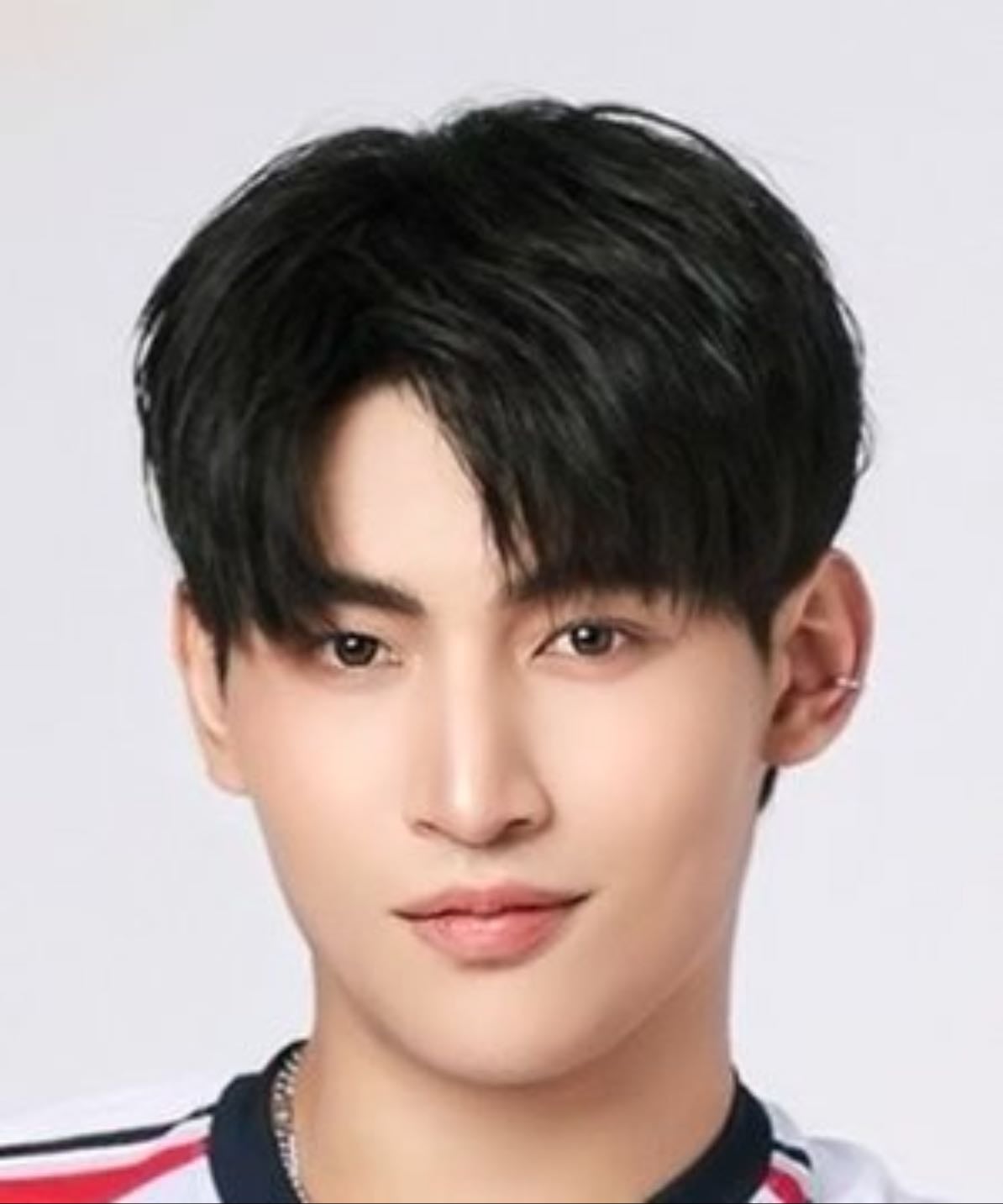 Ohm Thitiwat Ritprasert - Actor and model
