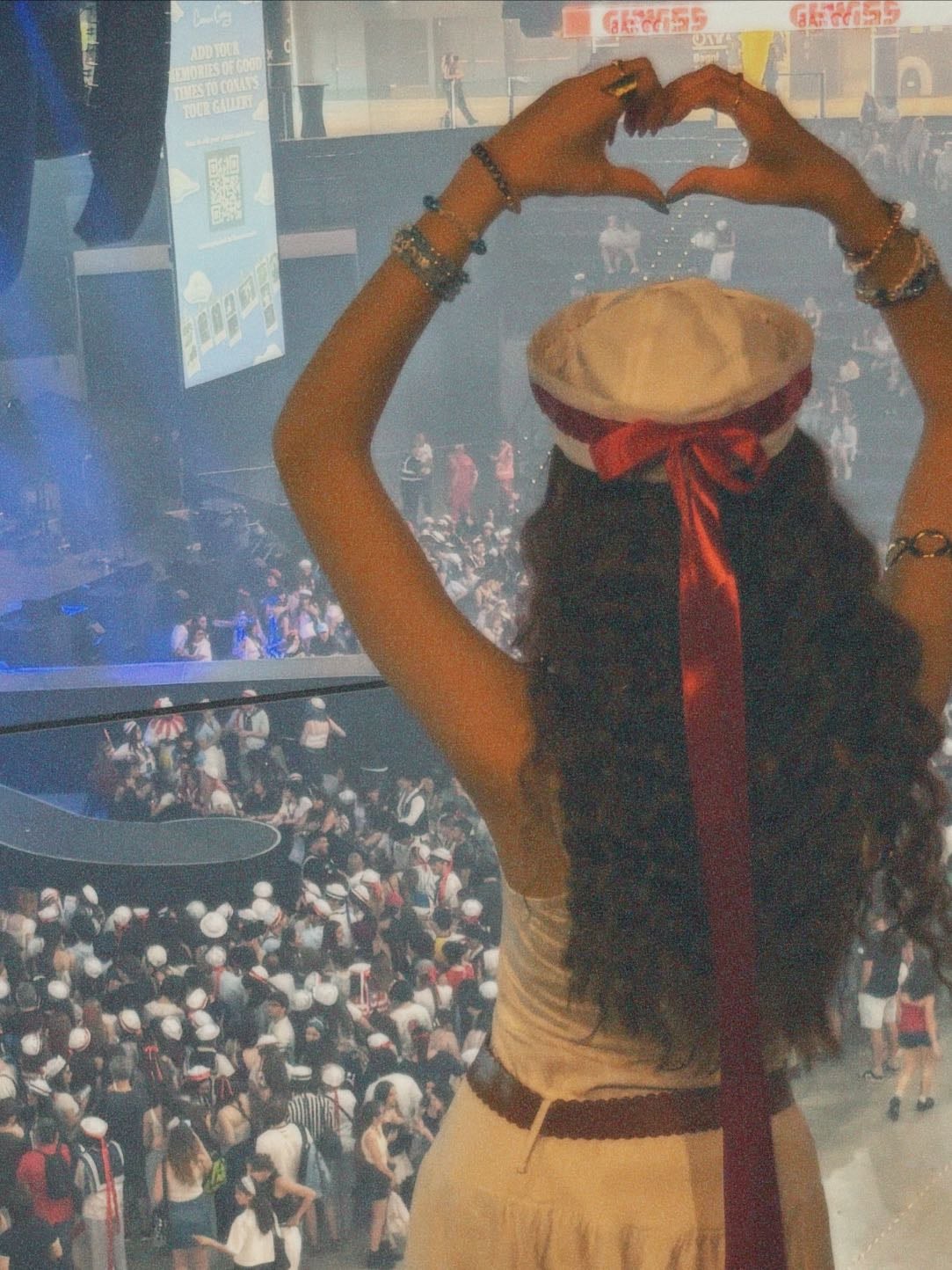 wishbone tour, bergamo - i literally traveled to italy for this and it was probably one of the happiest moments of my life <3