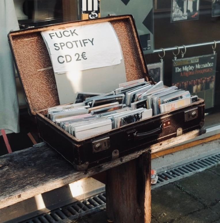 descubiendo música 🍒 - Music hypelist by javi