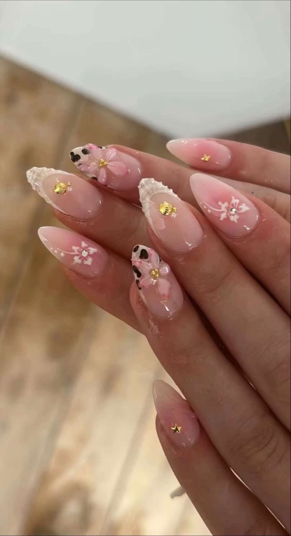 leopard shell nails