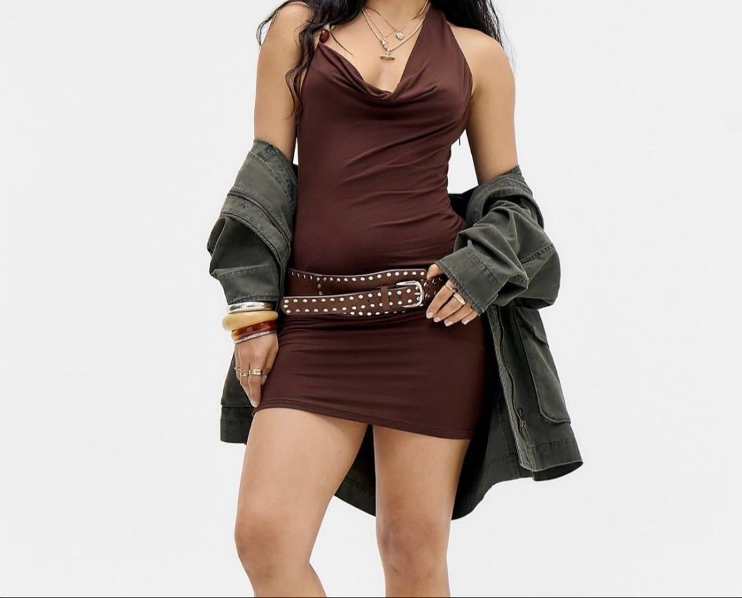 Urban Outfitters - 32’00€